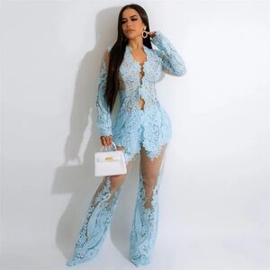 Elegant Lace 2 Piece in Light Blue